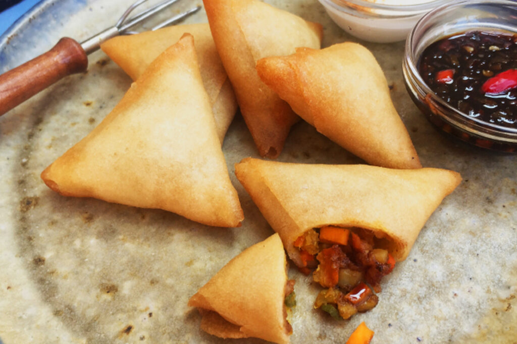 Samosa vegetariani all'Aceto Balsamico di Modena IGP