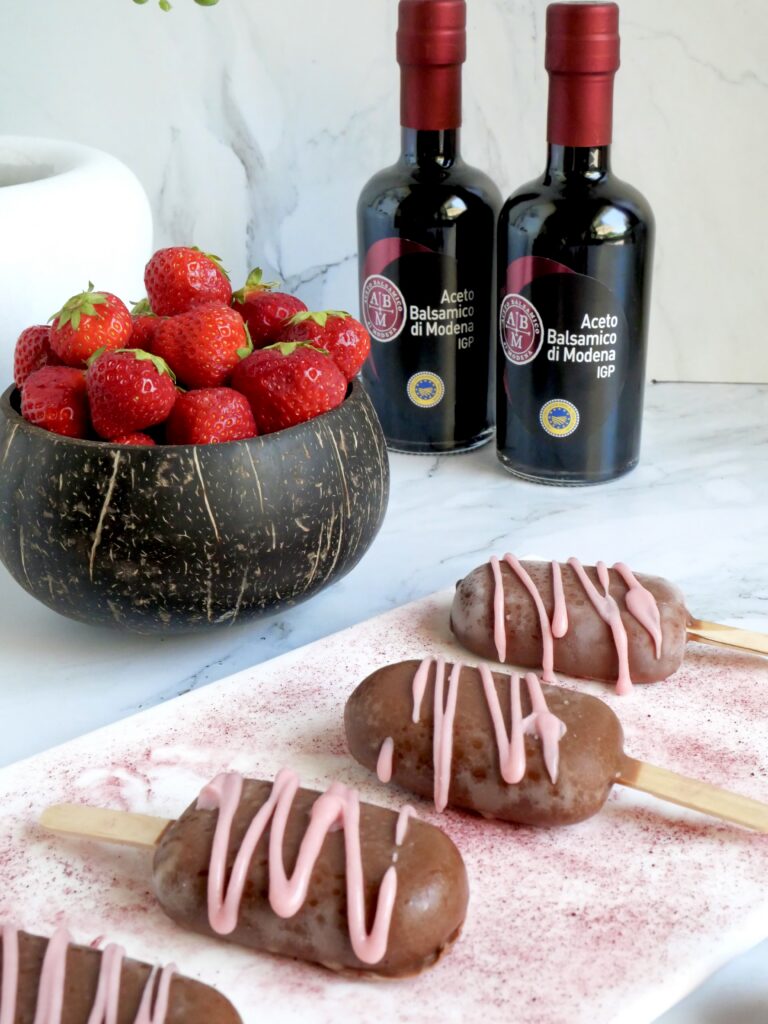 Gelatini alle fragole con Aceto Balsamico di Modena IGP
