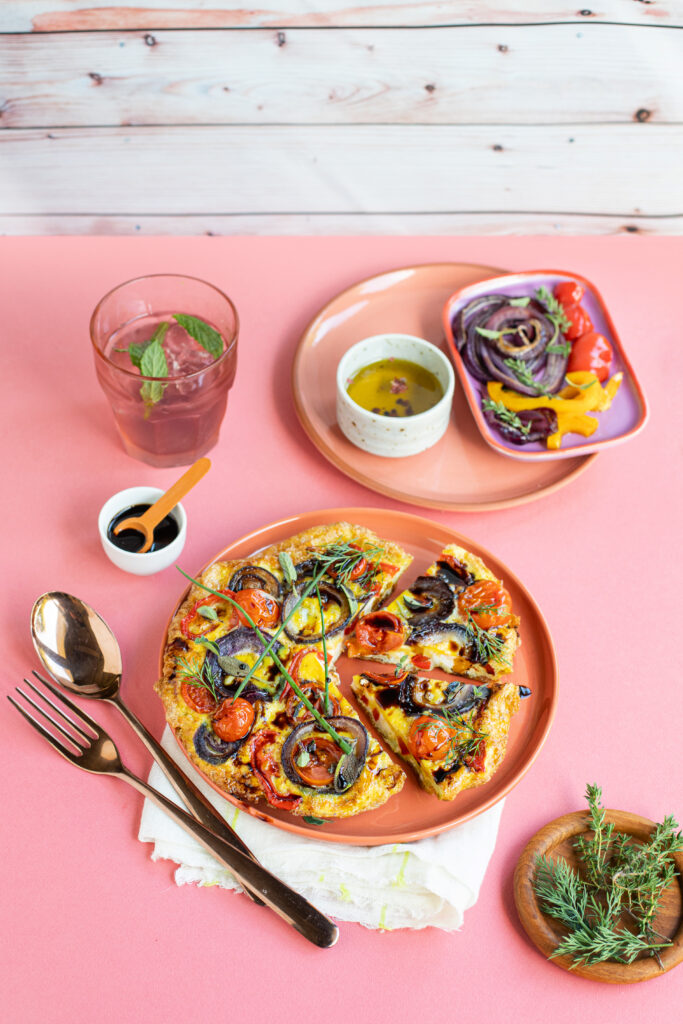 Frittata con cipolle e peperoni, basilico e Aceto Balsamico di Modena IGP